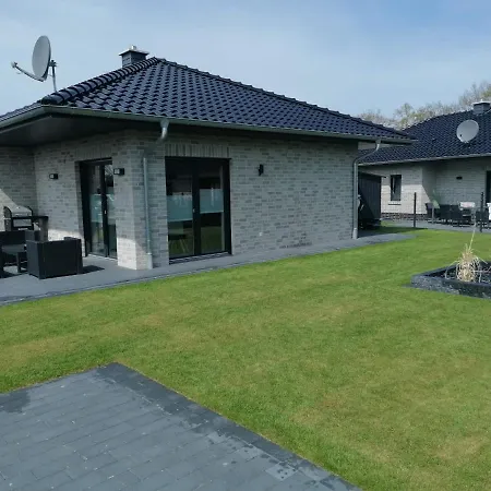 Ferienhaus Devilina Mit Sauna Am Harkebruegger See Barssel  Exterior foto